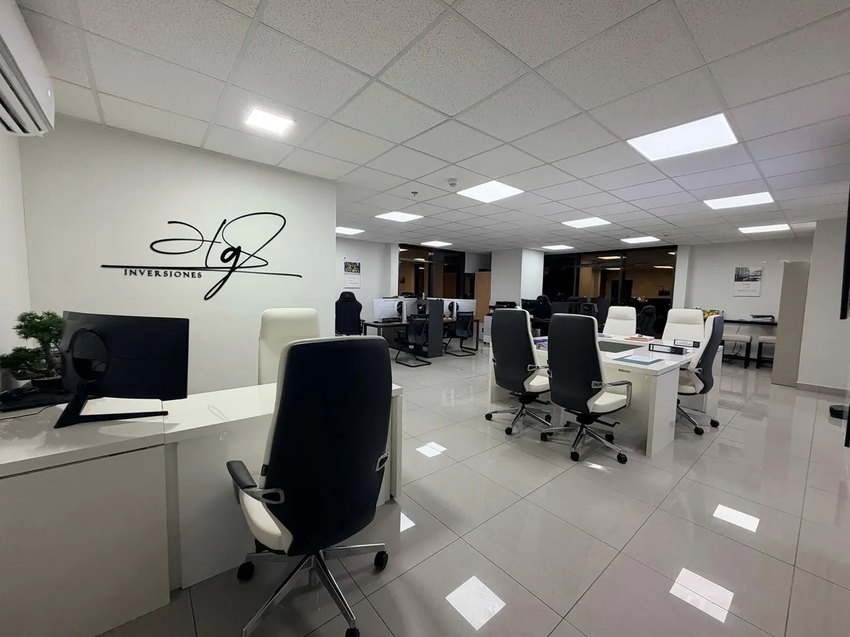 Oficina de Inversiones H&G en Torre Xcala